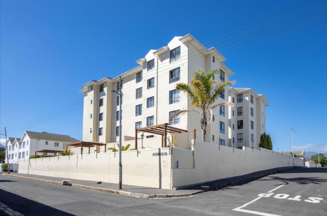 Self-Catering Apartment Near Beach Strand Exterior photo